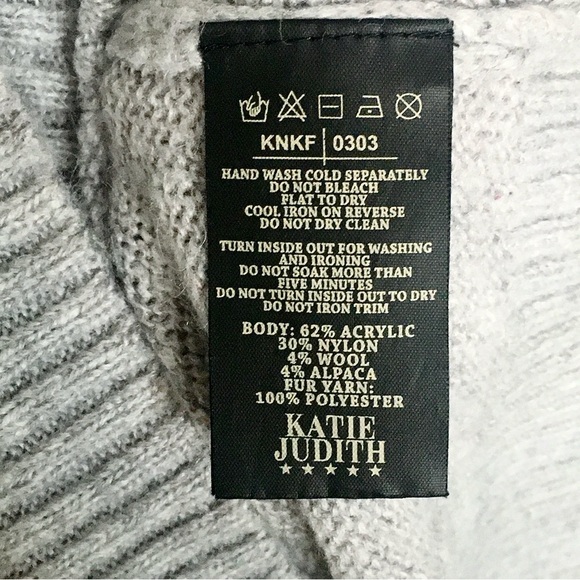 Katie Judith fuzzy fitted sweater with text detail size S - Picture 2 of 4